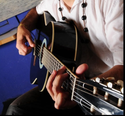Professor de Violão e Guitarra Curitiba e Região Metropolitana